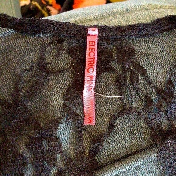 ELECTRIC PINK BLACKLACE BABYDOLL LINGERIE TOP - Picture 2 of 5